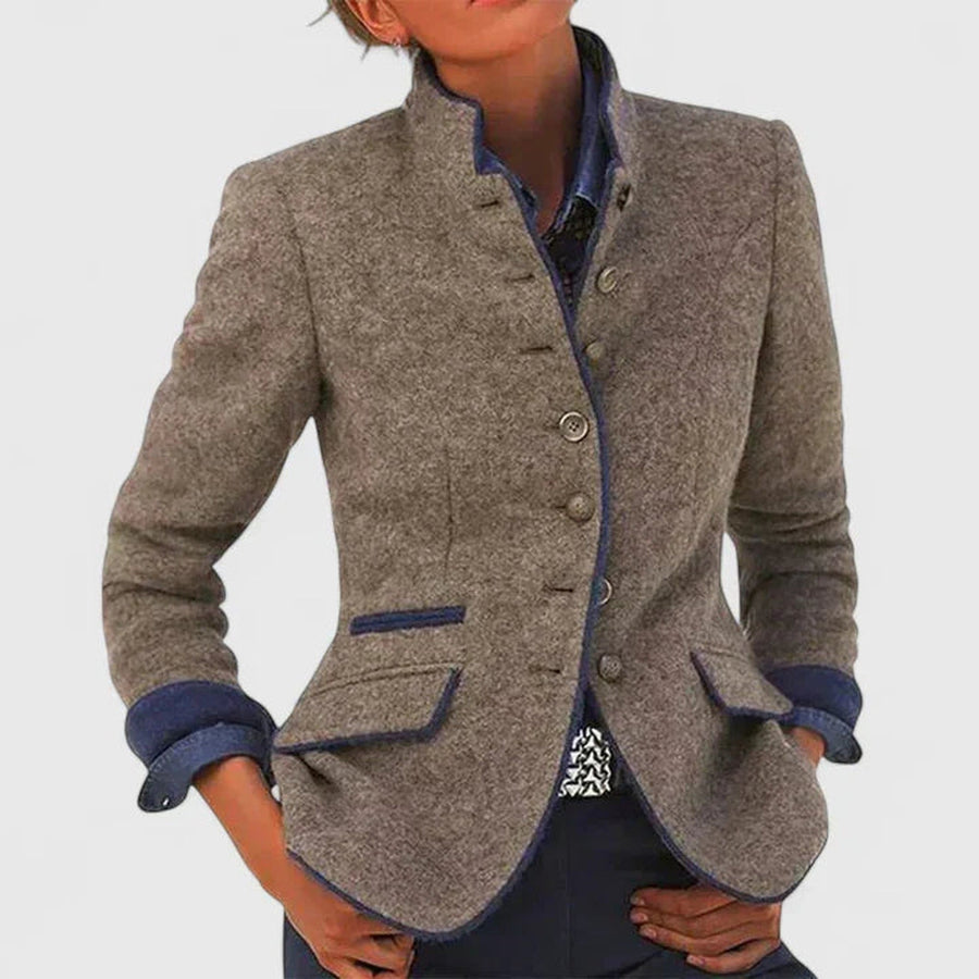 A Modern Chic Silhouette