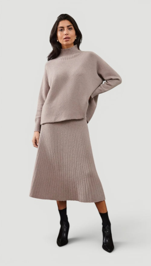 Daisy Slouchy Knit Pullover