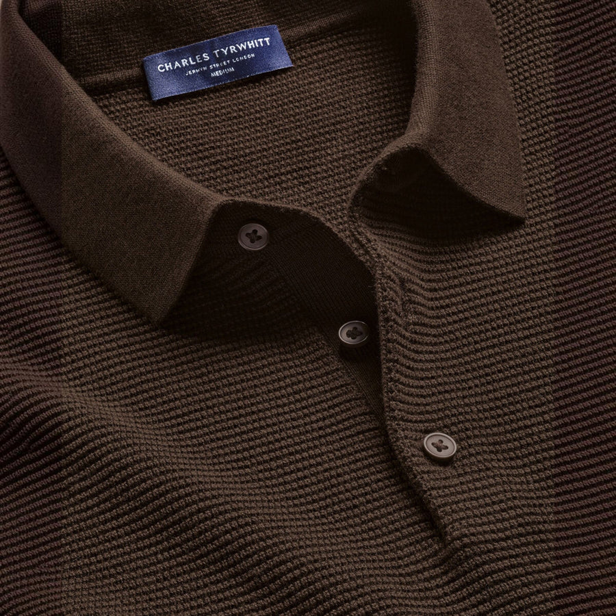 Effortless Smart-Casual Versatility
