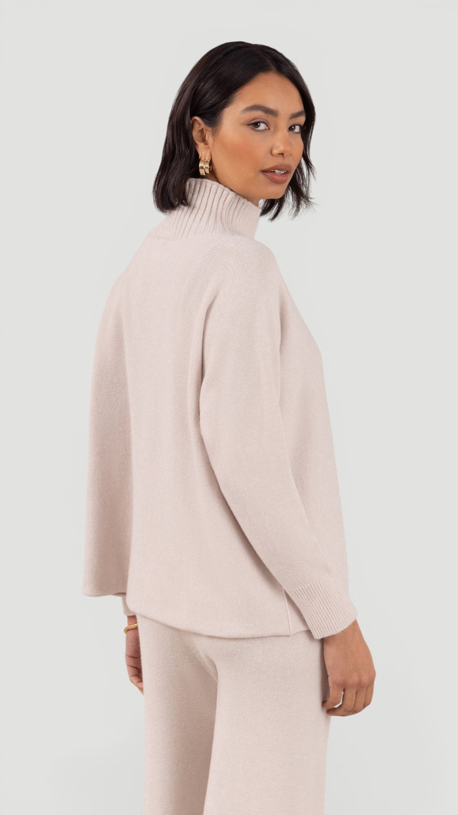 Relaxed, Effortless Shape