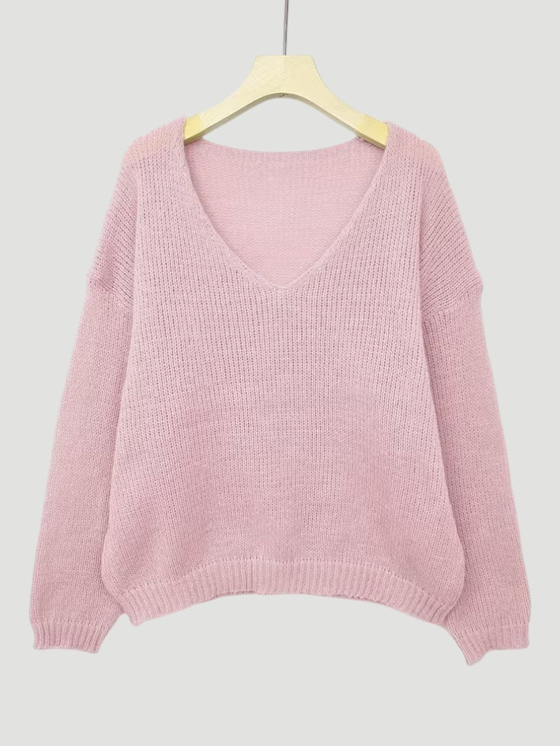 Timeless V-Neck Detail