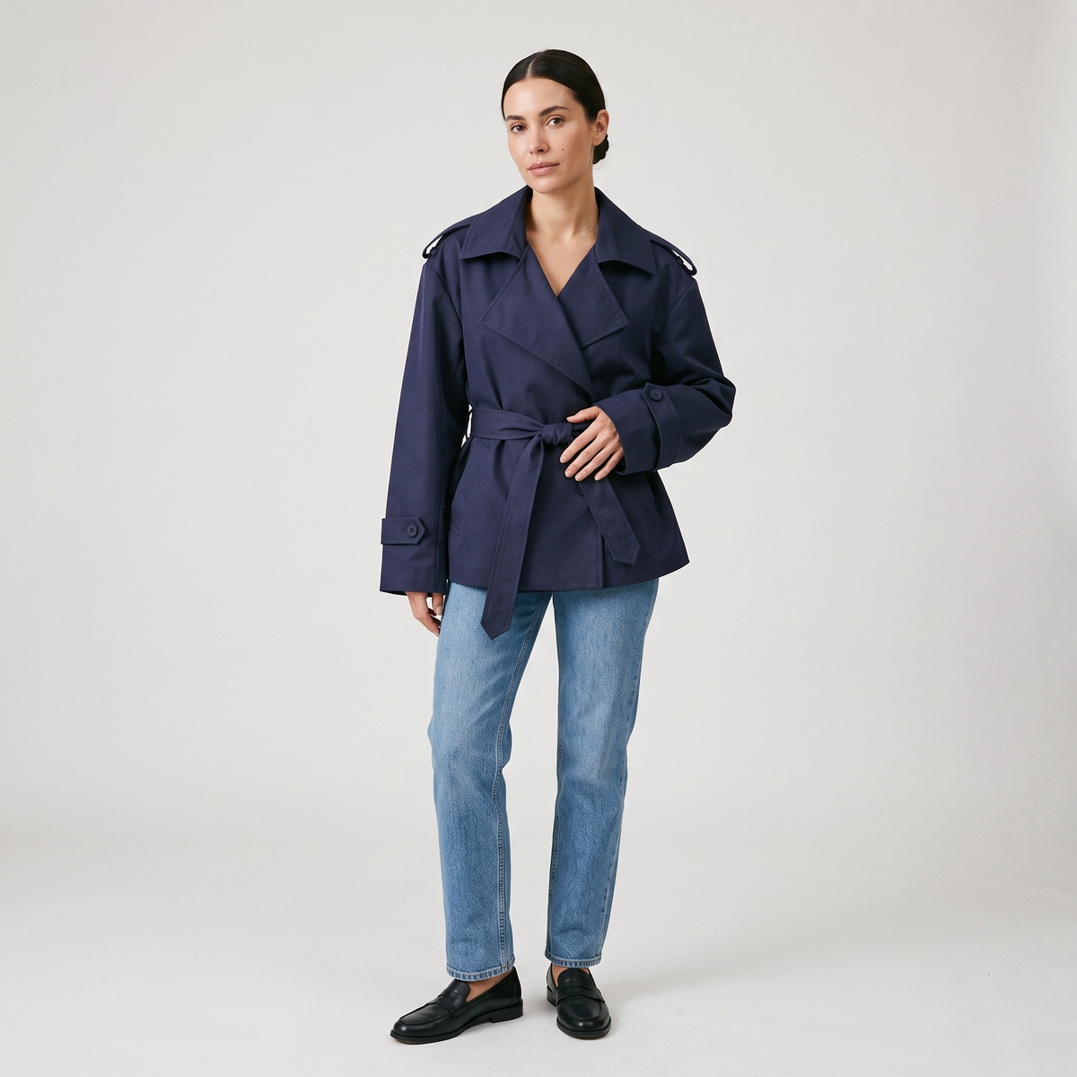 Lavinia Belted Short Trench Jacket in Navy